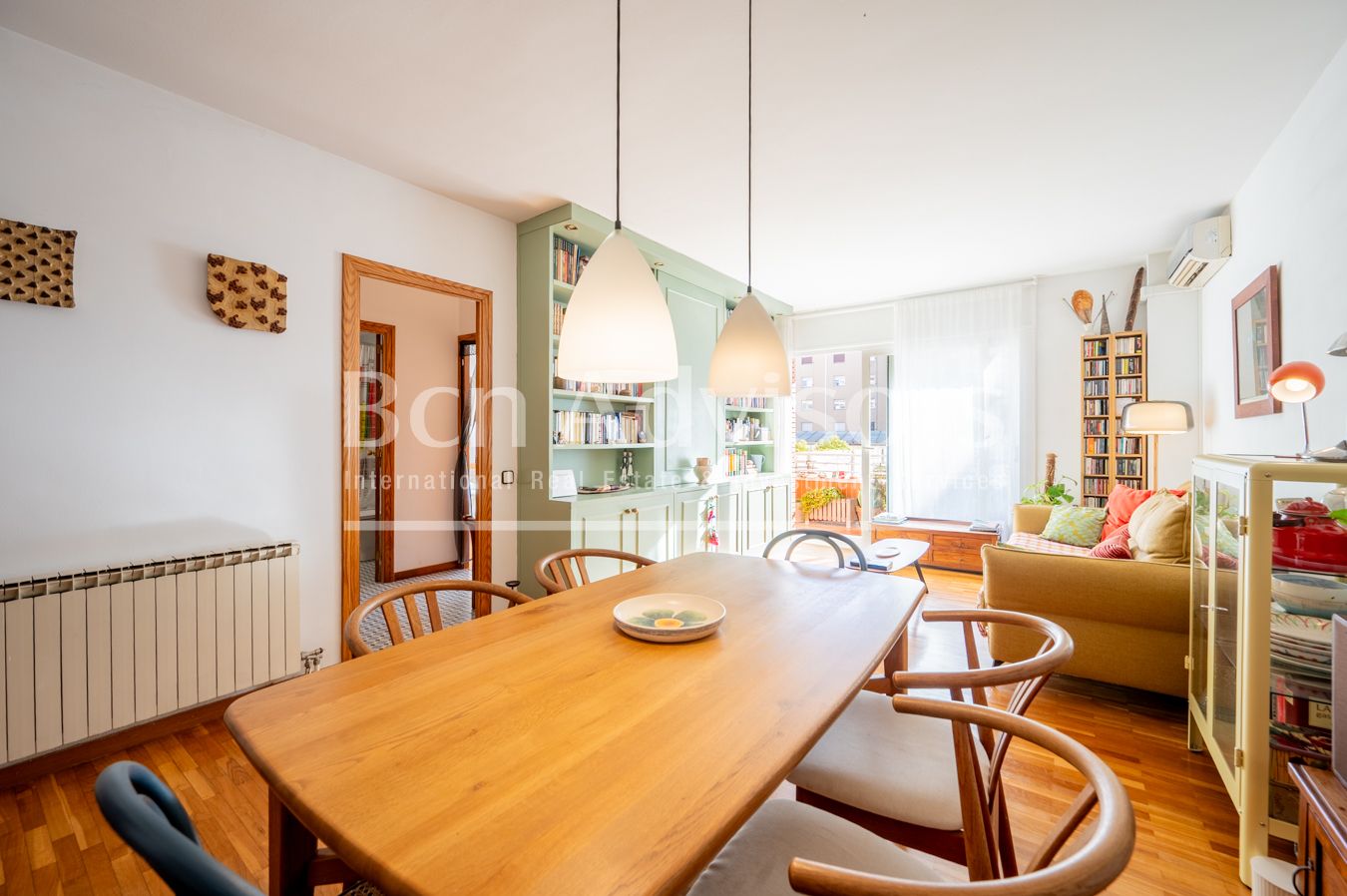 Sala d'estar de Pis en venda en  Barcelona Capital amb Aire condicionat, Calefacció i Parquet