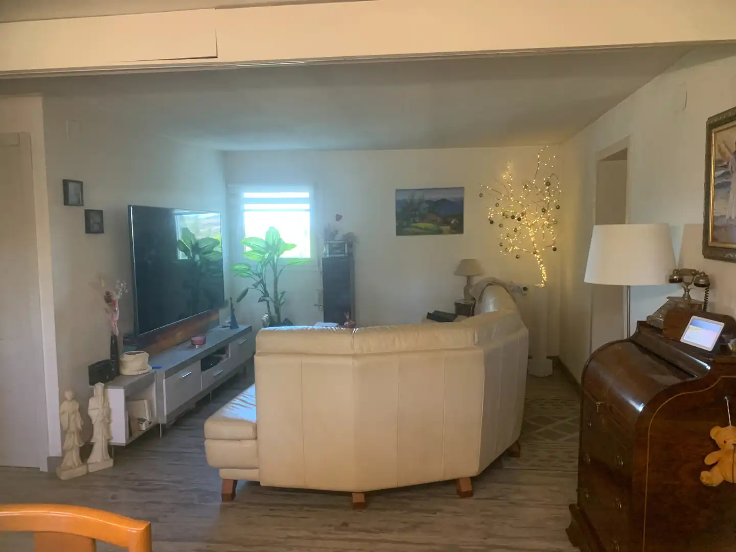 Sala de estar de Finca rústica en venta en Vallirana con Aire acondicionado, Calefacción y Jardín privado