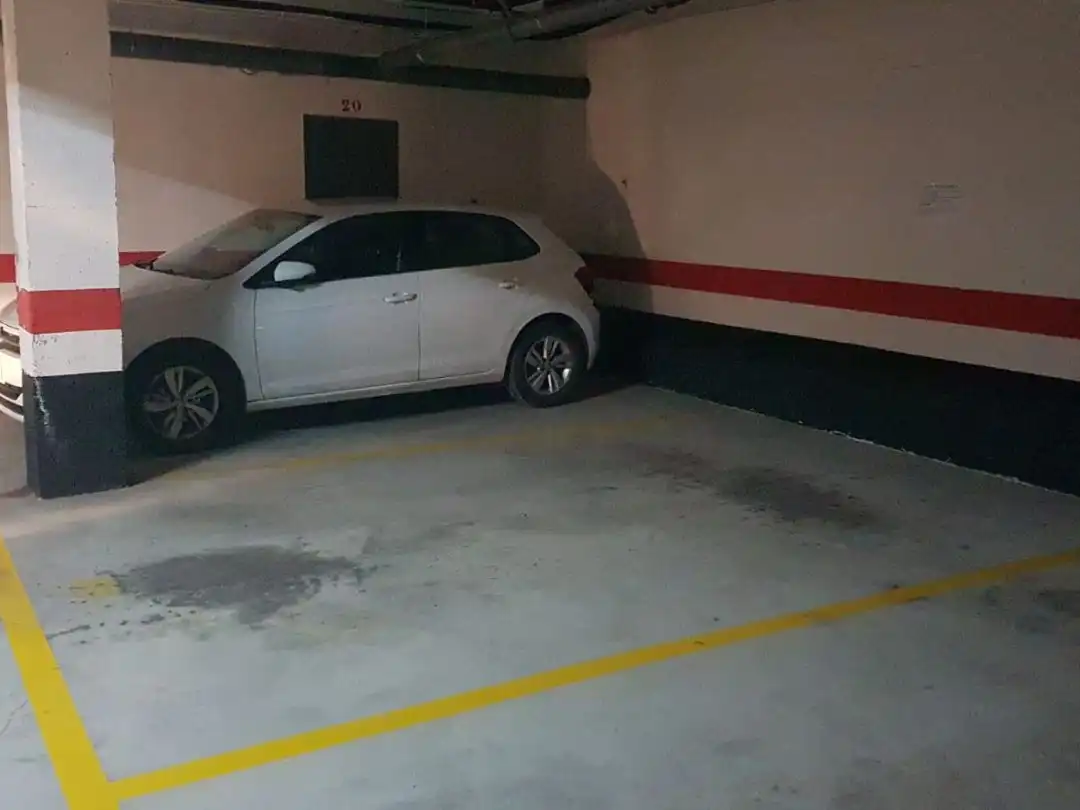 Parking de Garaje de alquiler en Vélez-Málaga