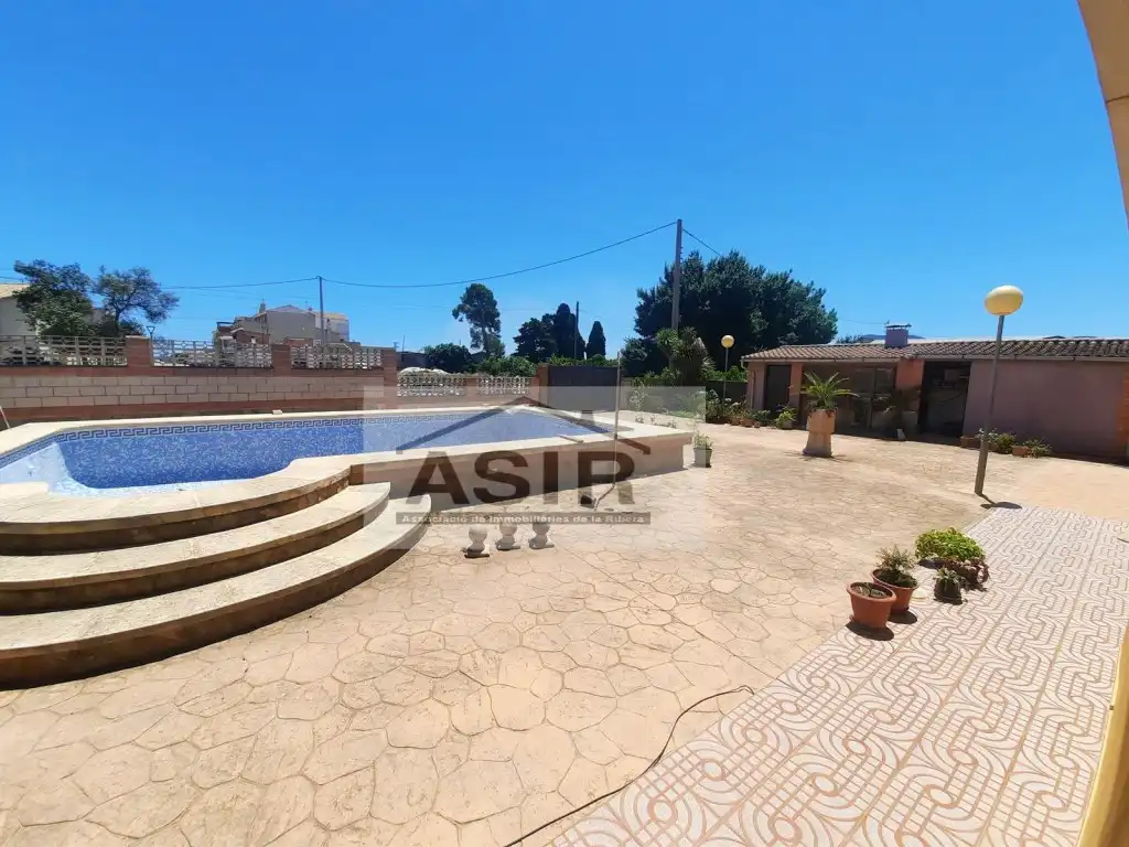 Piscina de Casa o xalet en venda en Albalat de la Ribera amb Aire condicionat, Calefacció i Jardí privat