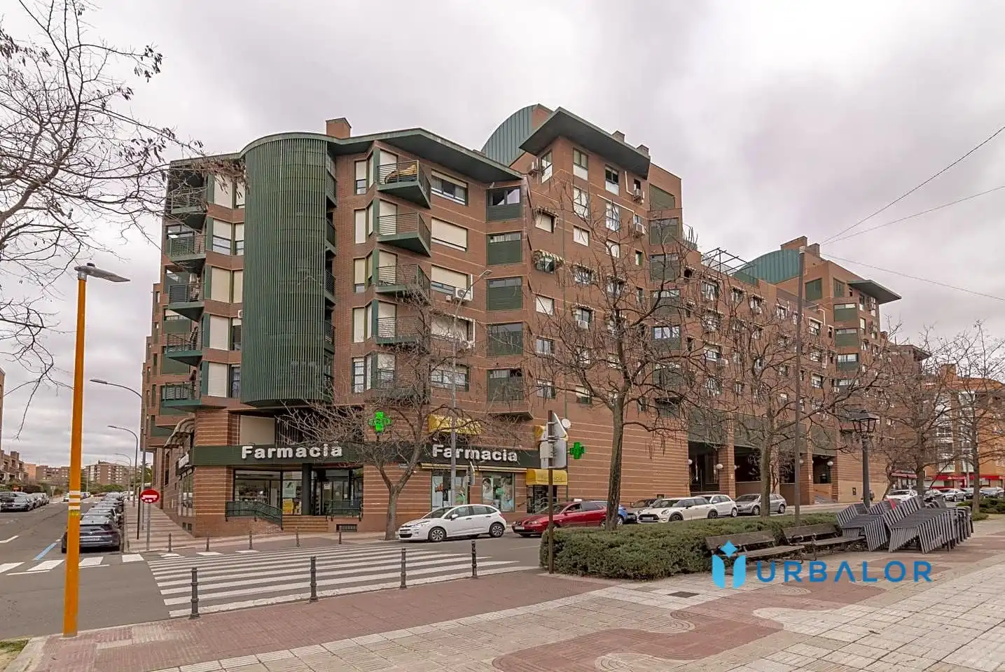Vista exterior de Piso en venta en Alcorcón con Aire acondicionado, Calefacción y Parquet