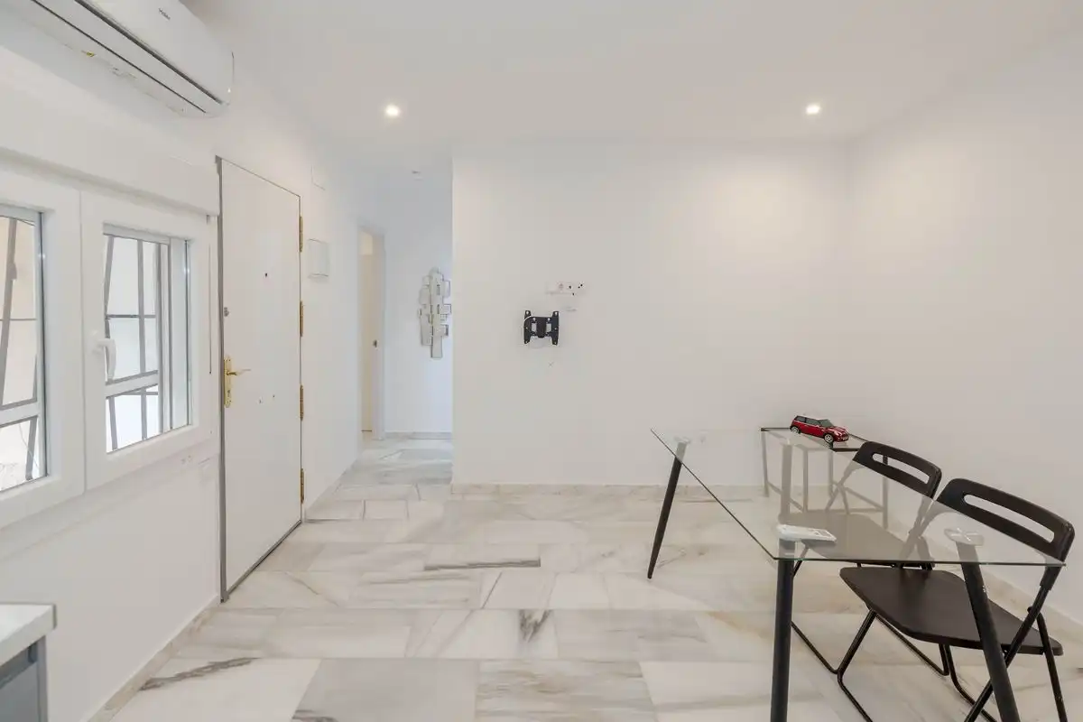 Planta baja en venta en Torremolinos con Aire acondicionado, Calefacción y Jardín privado