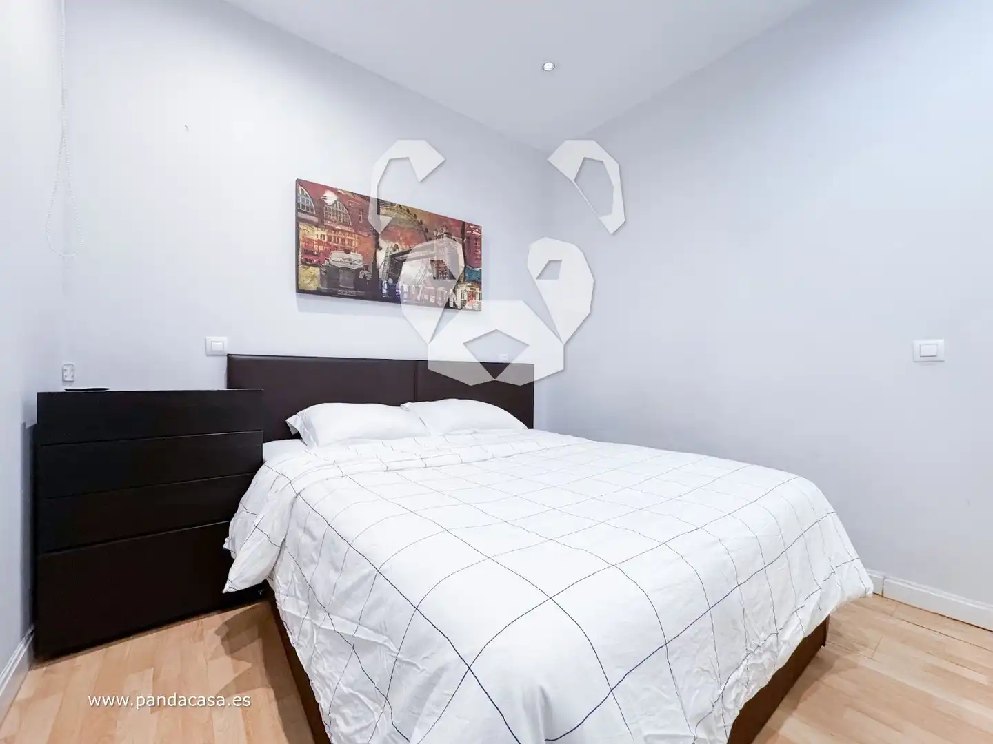 Bedroom of Flat for rent in Madrid  with Air Conditioner, Heating and Furnished