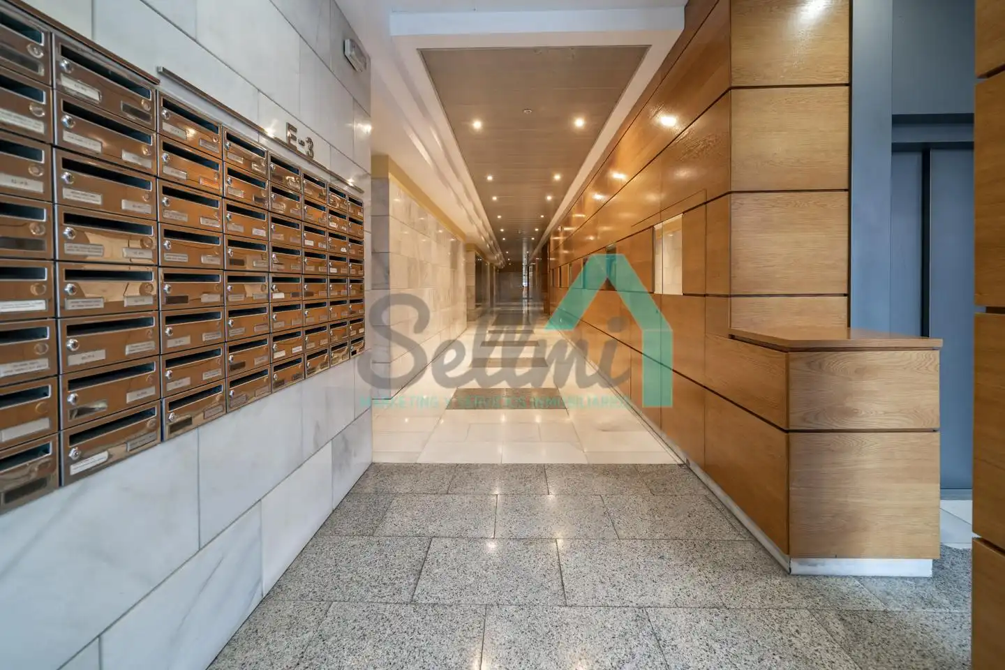 Flat with lift to rent in Calle Cardenal Cienfuegos, imagen 54