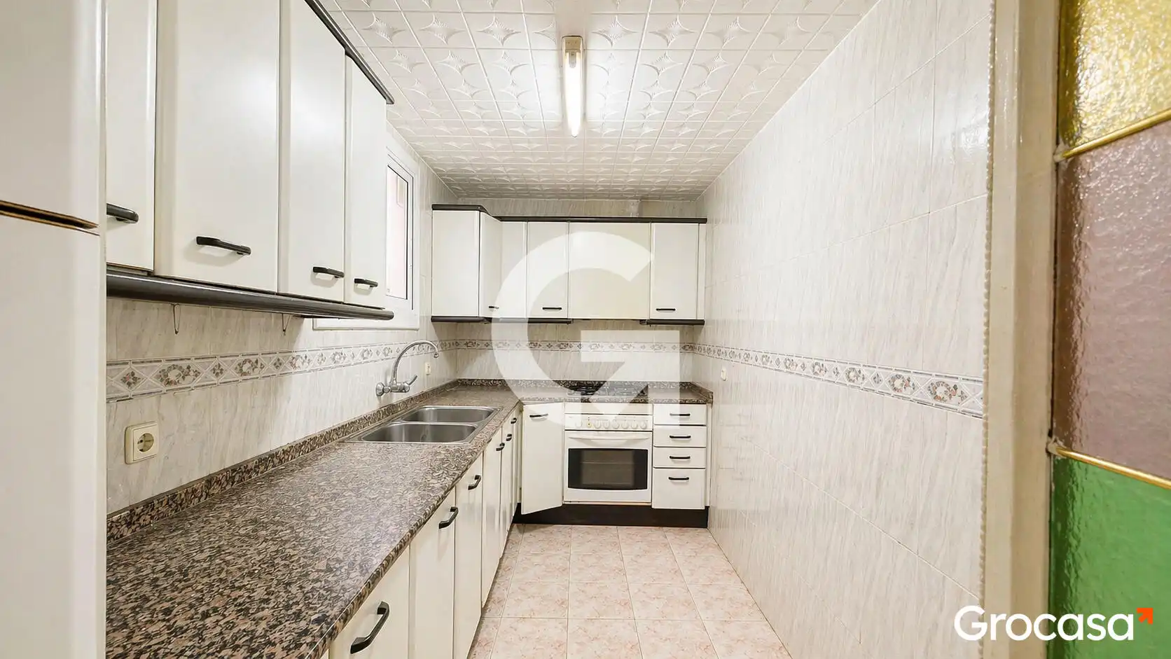 Cuina de Casa adosada en venda en Gavà amb Terrassa, Traster i Forn