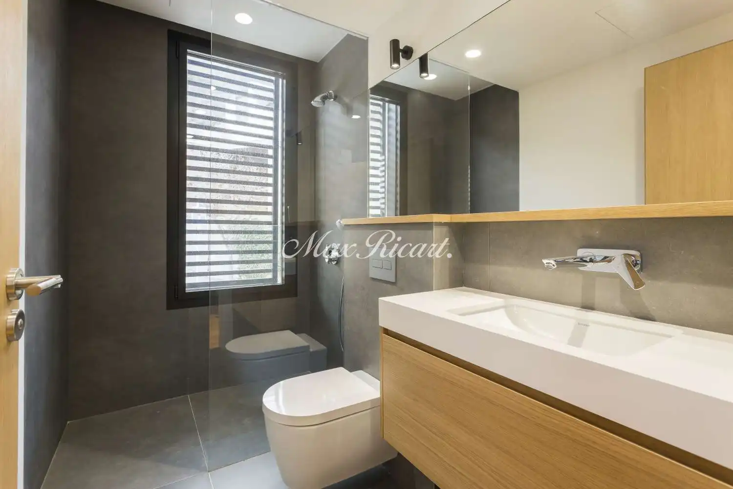 Baño de Casa o chalet de alquiler en Barcelona con Aire acondicionado, Calefacción y Terraza