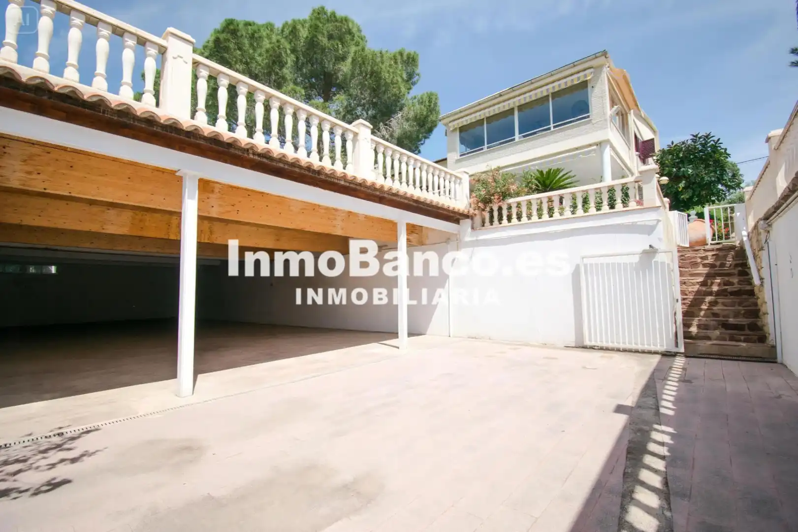 Exterior view of Houses for sale in Torrent  with Air Conditioner, Heating and Private garden