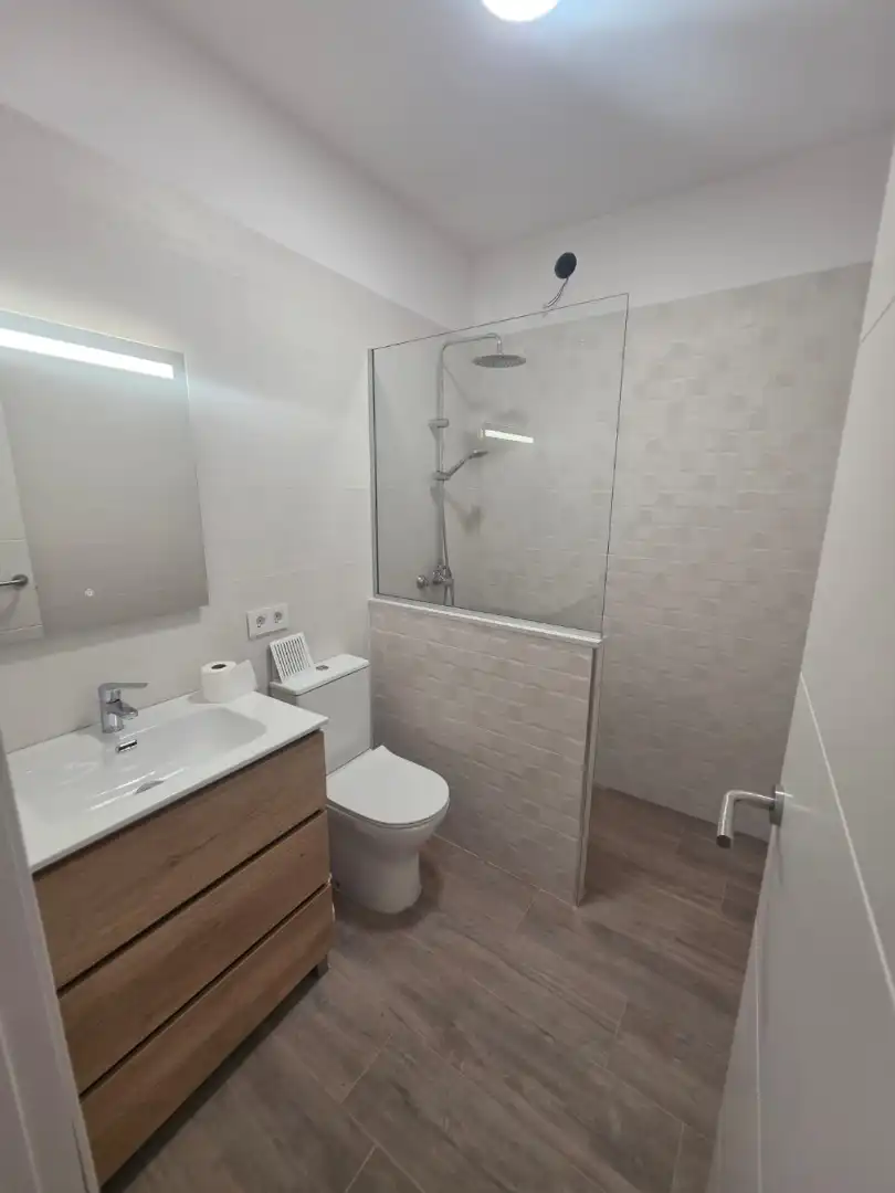 Badezimmer von Wohnung zur Miete in La Orotava