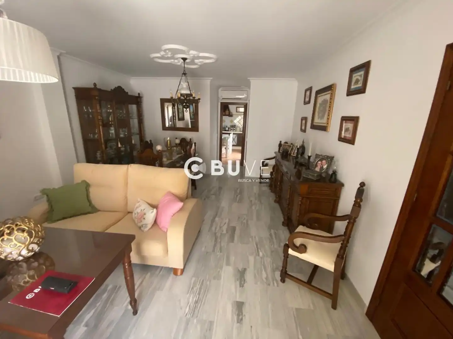 Sala d'estar de Casa adosada en venda en Dos Hermanas amb Aire condicionat, Calefacció i Terrassa