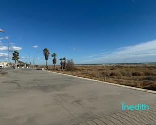 Vista exterior de Casa o xalet en venda en Castelldefels amb Aire condicionat, Calefacció i Jardí privat