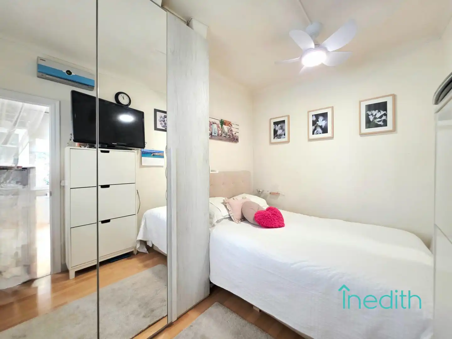 Habitación de Piso en venta en Castelldefels con Aire acondicionado, Calefacción y Terraza