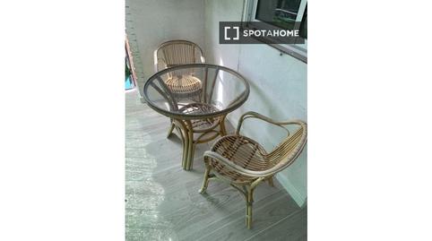 Photo 2 of Flat to rent in Montserrat - Parque Empresarial, Madrid