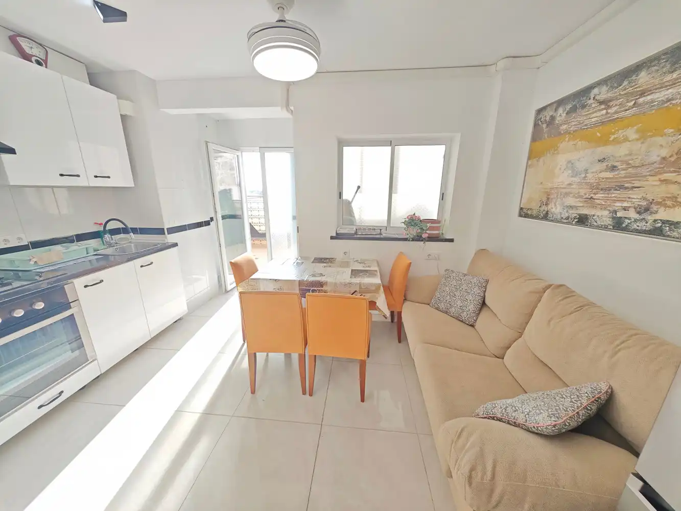 Sala de estar de Piso en venta en Calpe / Calp con Aire acondicionado, Terraza y Amueblado