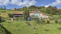 Vista exterior de Casa o xalet en venda en Cudillero amb Jardí privat, Parquet i Terrassa