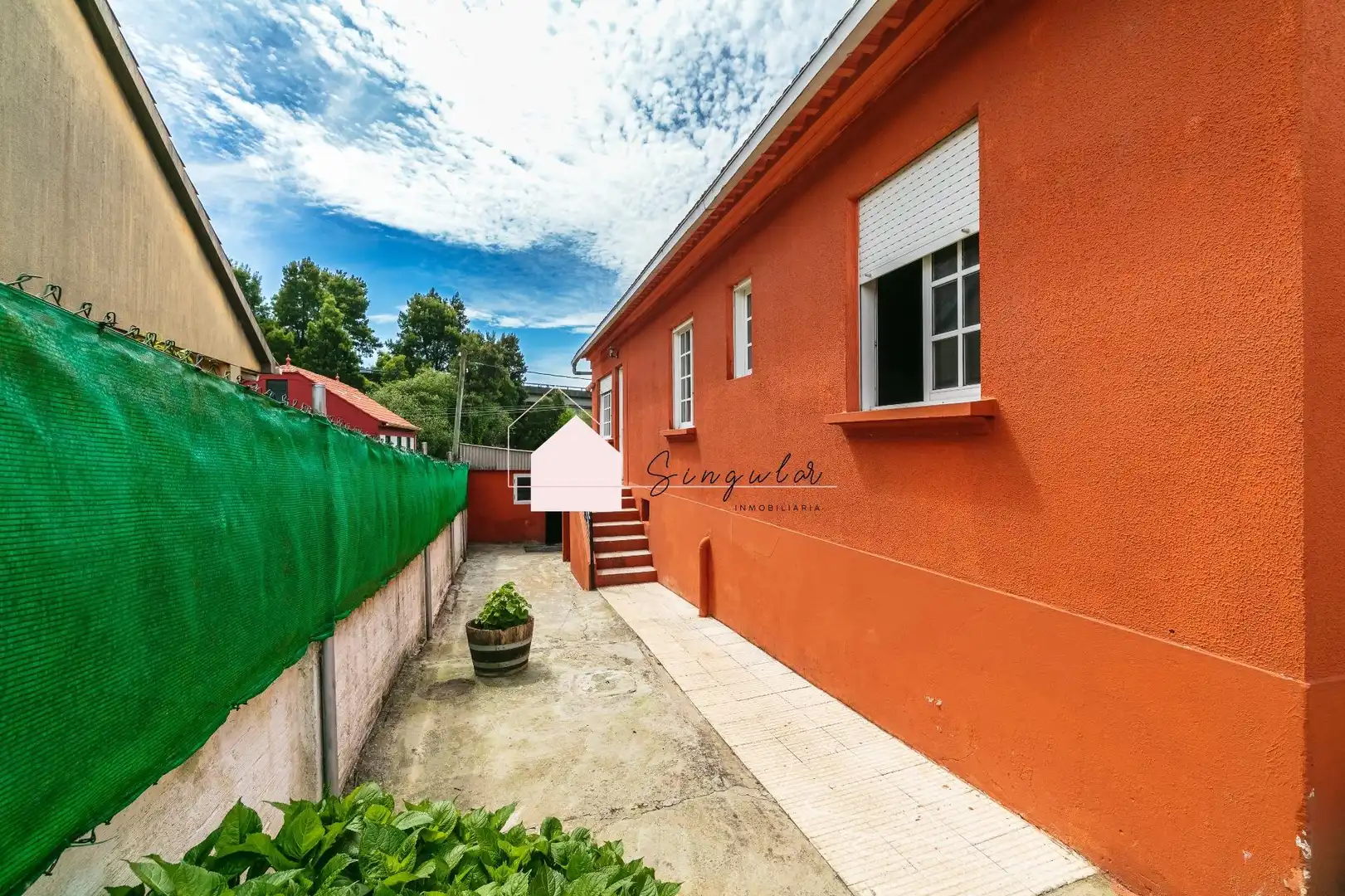 Vista exterior de Casa o chalet en venta en Vigo  con Calefacción, Jardín privado y Trastero