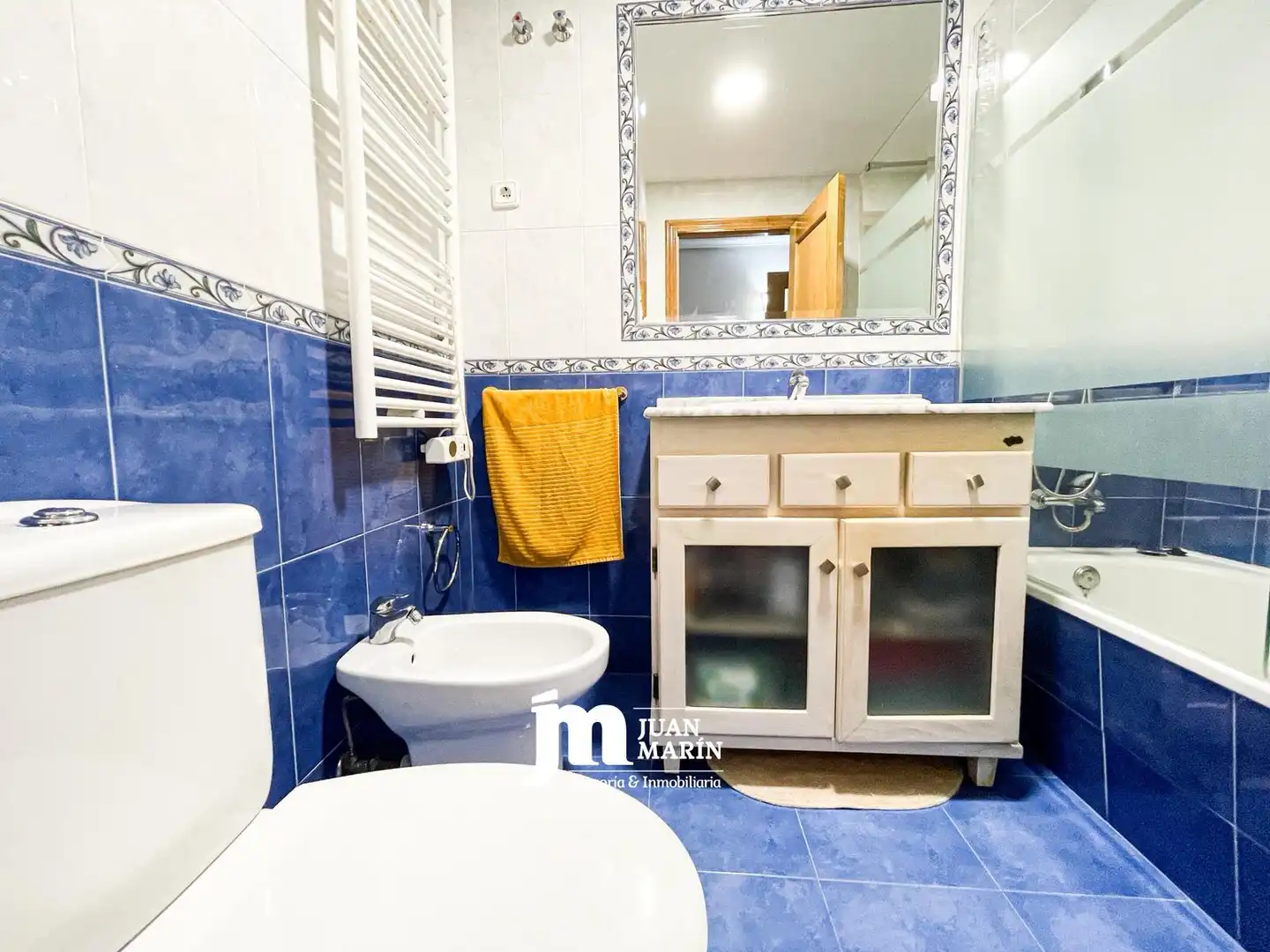 Bathroom of Flat for sale in Cieza  with Air Conditioner and Balcony