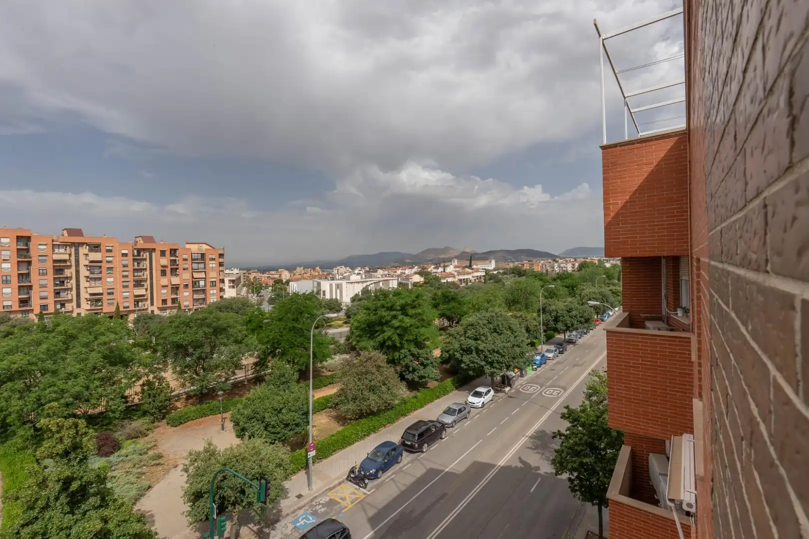 Exterior view of Flat for sale in Granada  with Air Conditioner, Heating and Terrace