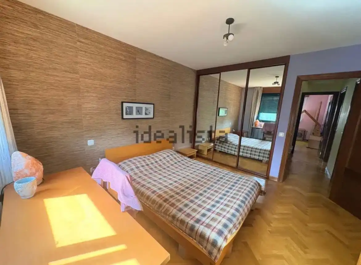 Dormitori de Casa o xalet en venda en Simancas amb Calefacció, Jardí privat i Traster