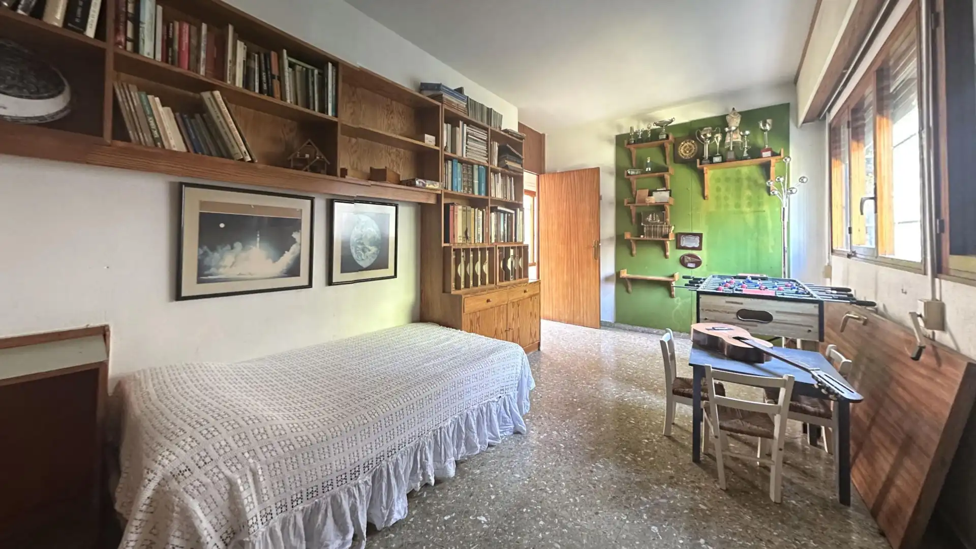 Dormitori de Casa o xalet en venda en Alicante / Alacant amb Jardí privat, Terrassa i Piscina