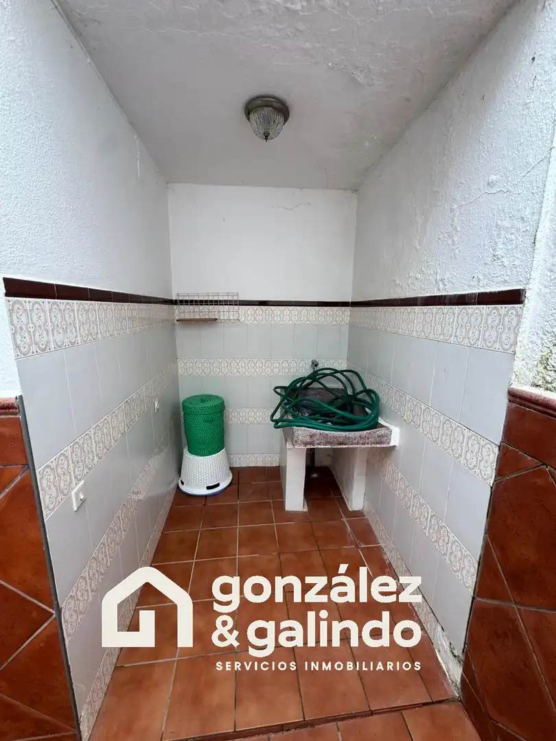 Bany de Finca rústica en venda en Algámitas