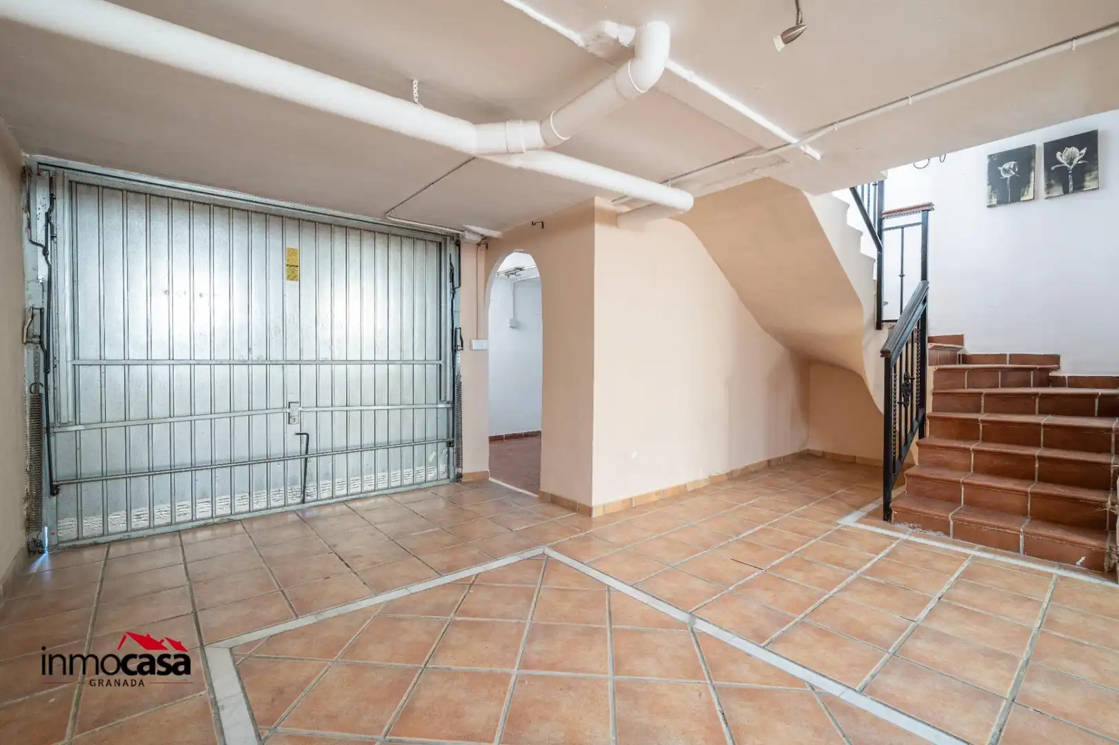 Casa adosada en venta en Ogíjares con Calefacción, Amueblado y Balcón