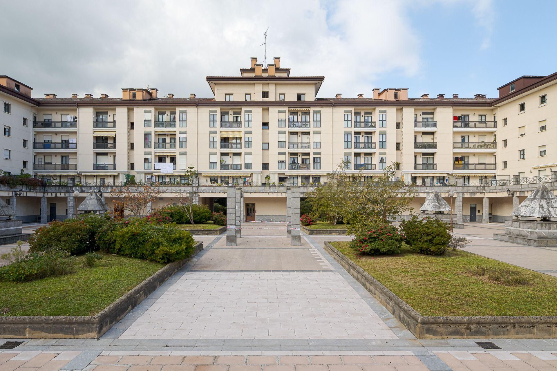 Pis en venda a Plaza del Green, 1, Atsobakar, Spain, -1, Lasarte-Oria