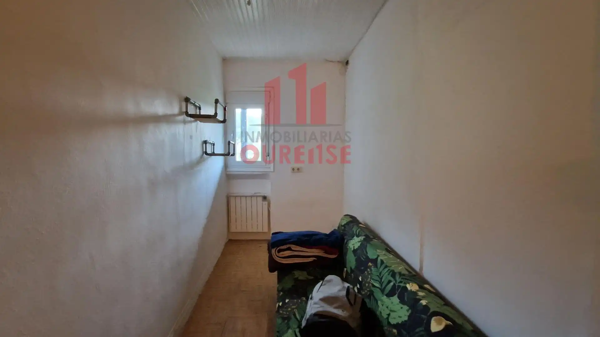 Houses for sale in Toén  with Balcony