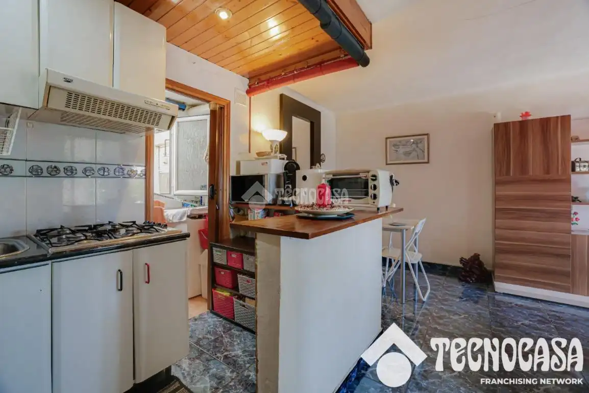 Cocina de Piso en venta en Badalona con Parquet