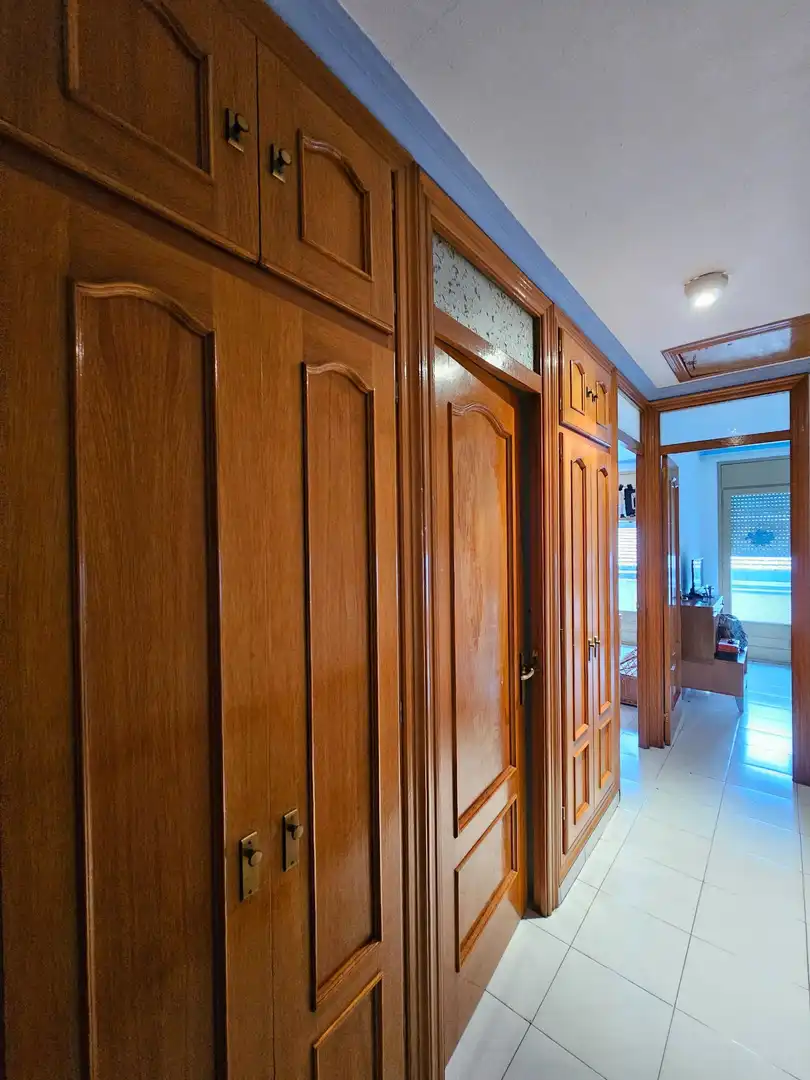 Casa adosada en venta en Olot con Calefacción, Trastero y Amueblado