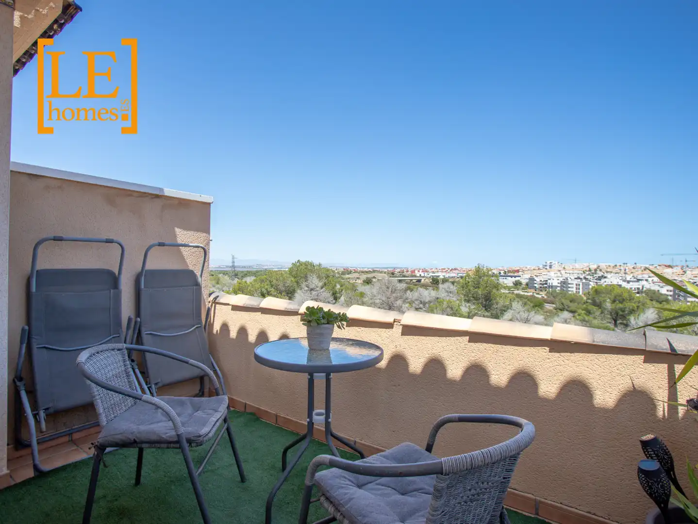 Terrassa de Apartament en venda en Orihuela amb Aire condicionat, Moblat i Forn
