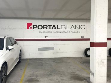 Individual en venta en Carrer Aragó 36