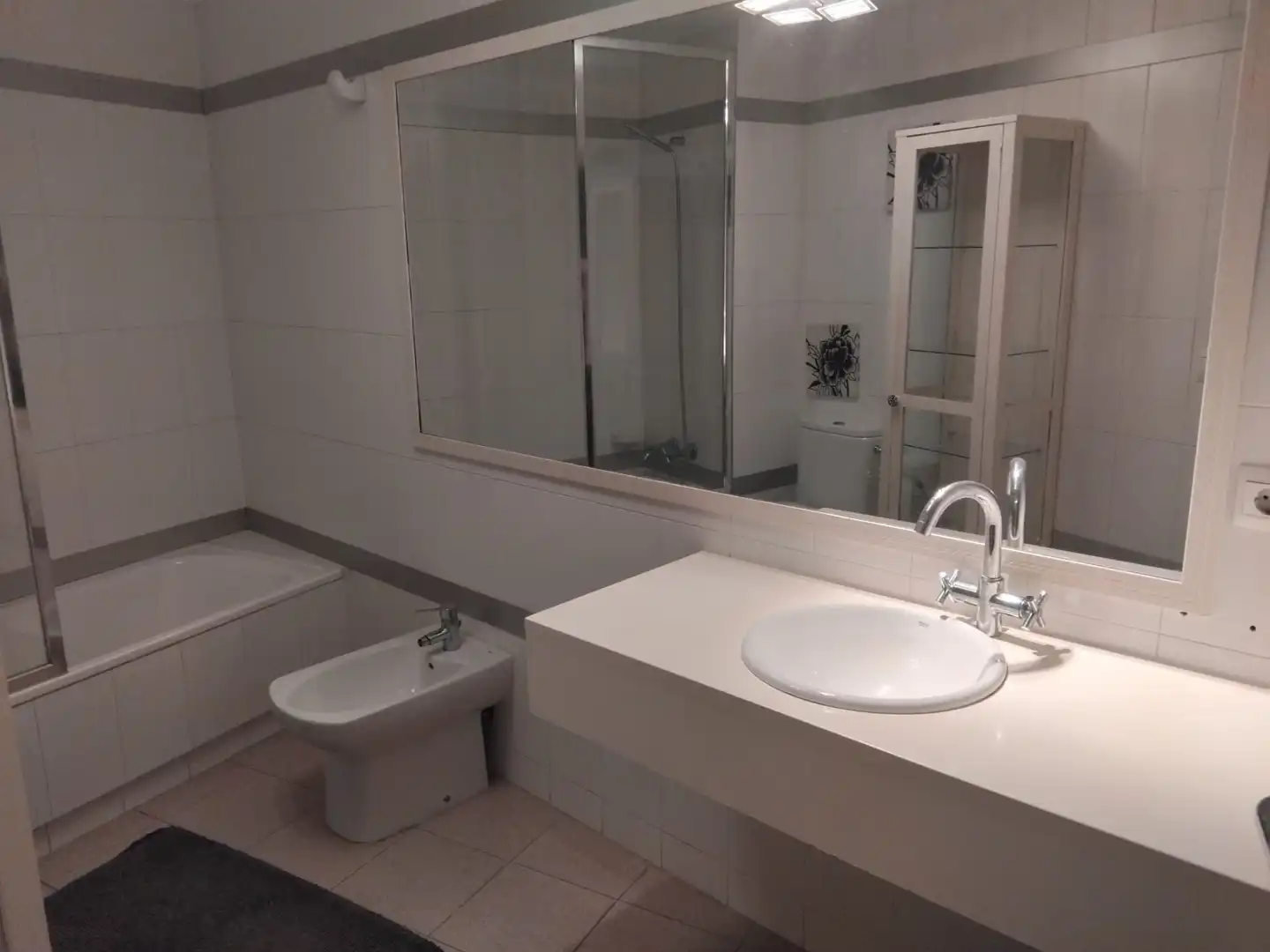 Badezimmer von Wohnung zum Verkauf in Vigo  mit Heizung