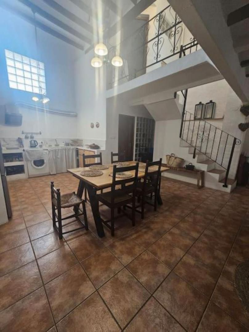 Menjador de Finca rústica de lloguer en Oliva amb Aire condicionat, Terrassa i Moblat