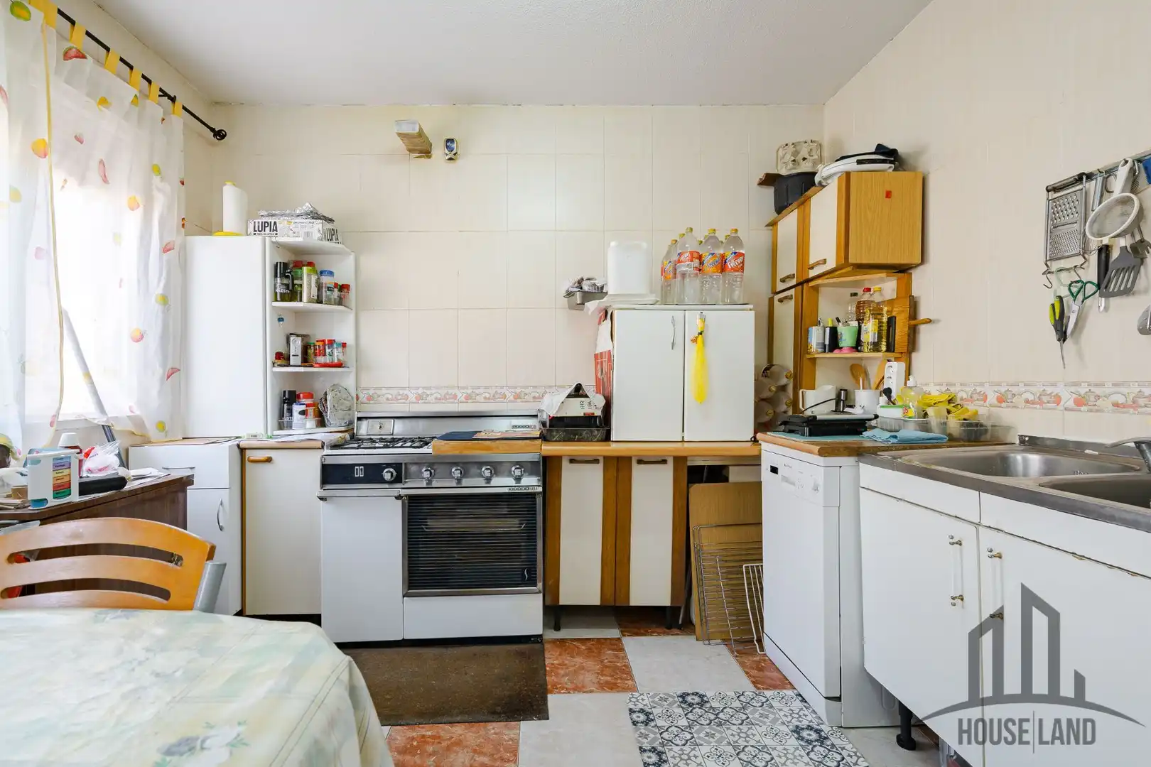 Cocina de Casa o chalet en venta en El Casar con Calefacción y Jardín privado