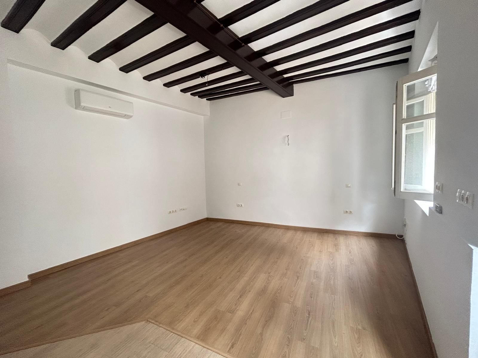 Flat for sale in  Cádiz Capital  with Air Conditioner, Storage room and Balcony