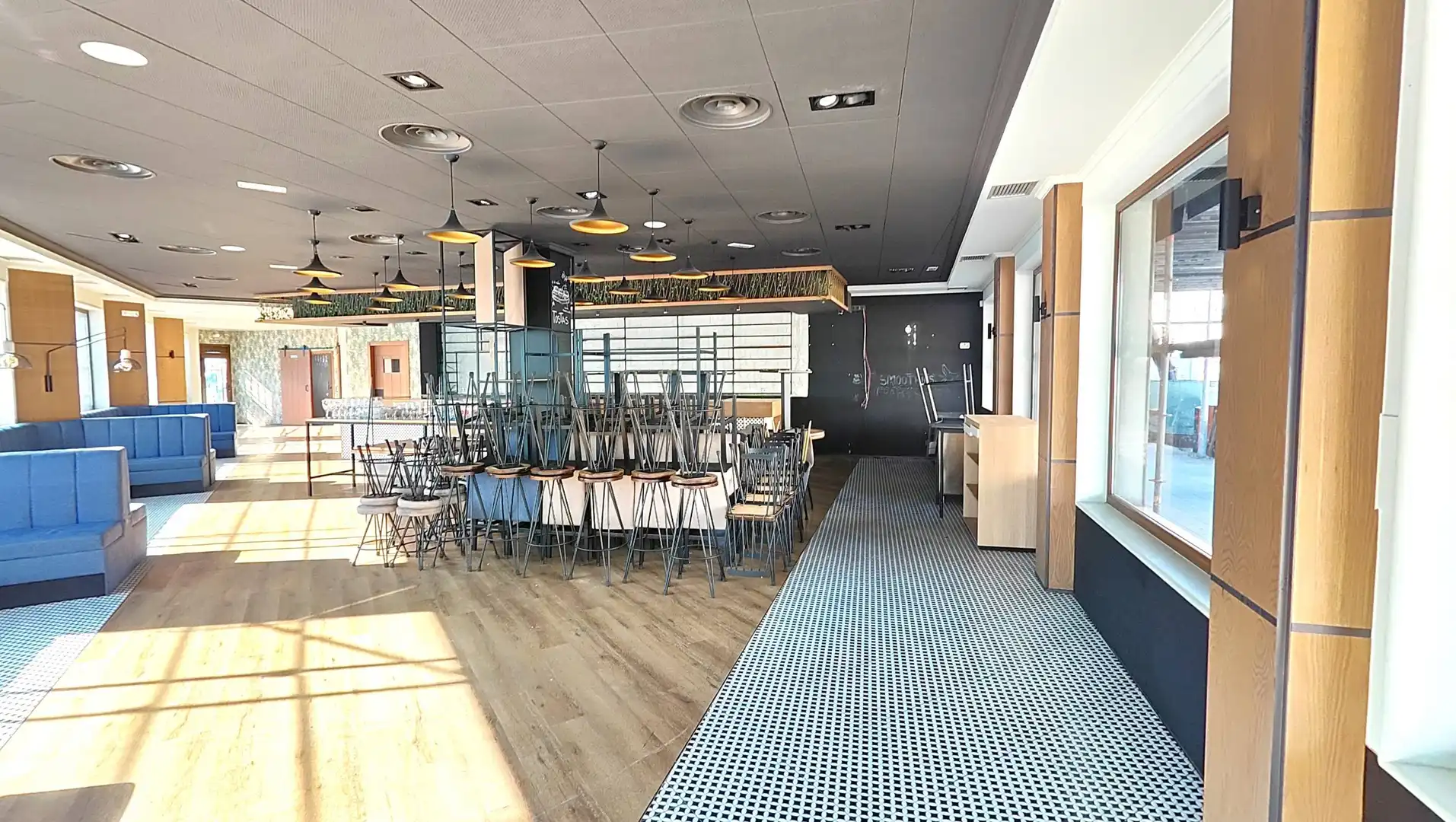 Locale commerciale in vendita a Avenida da Maía, imagen 5