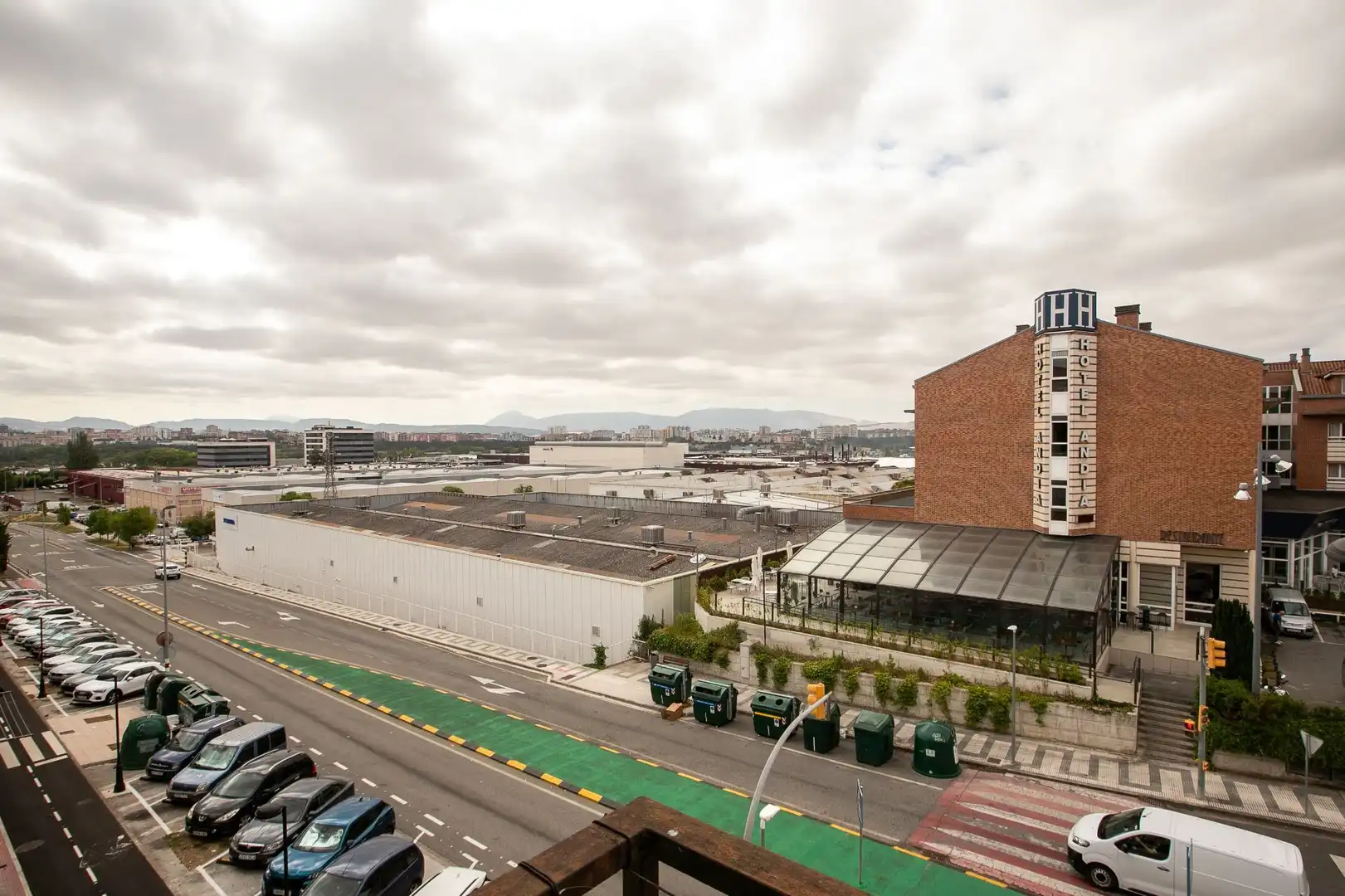 Vista exterior de Piso en venta en Orkoien con Calefacción