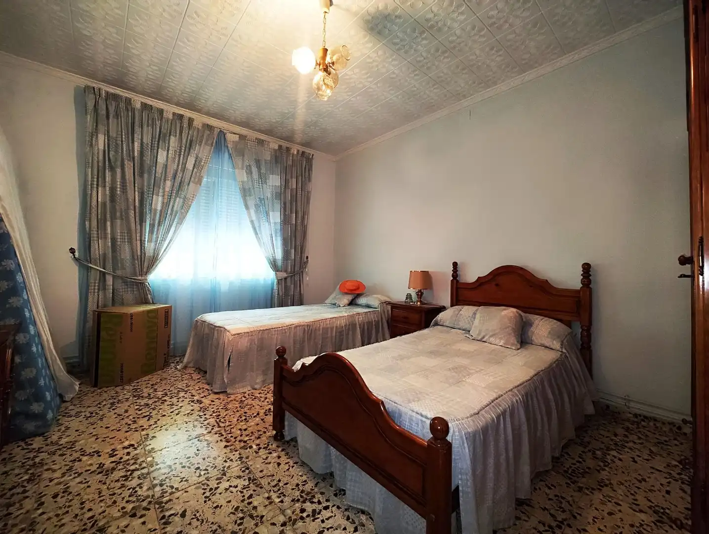 Habitación de Casa o chalet en venta en Argamasilla de Calatrava con Aire acondicionado, Calefacción y Terraza