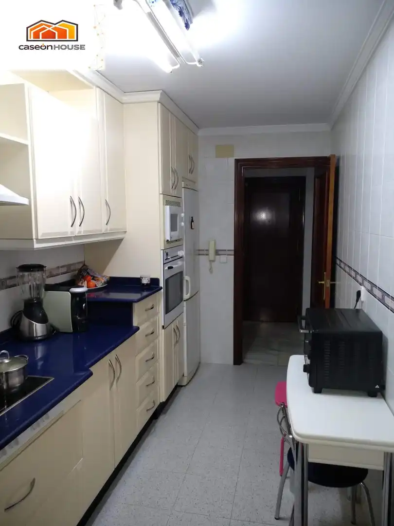 Kitchen of Flat for sale in Paterna de Rivera