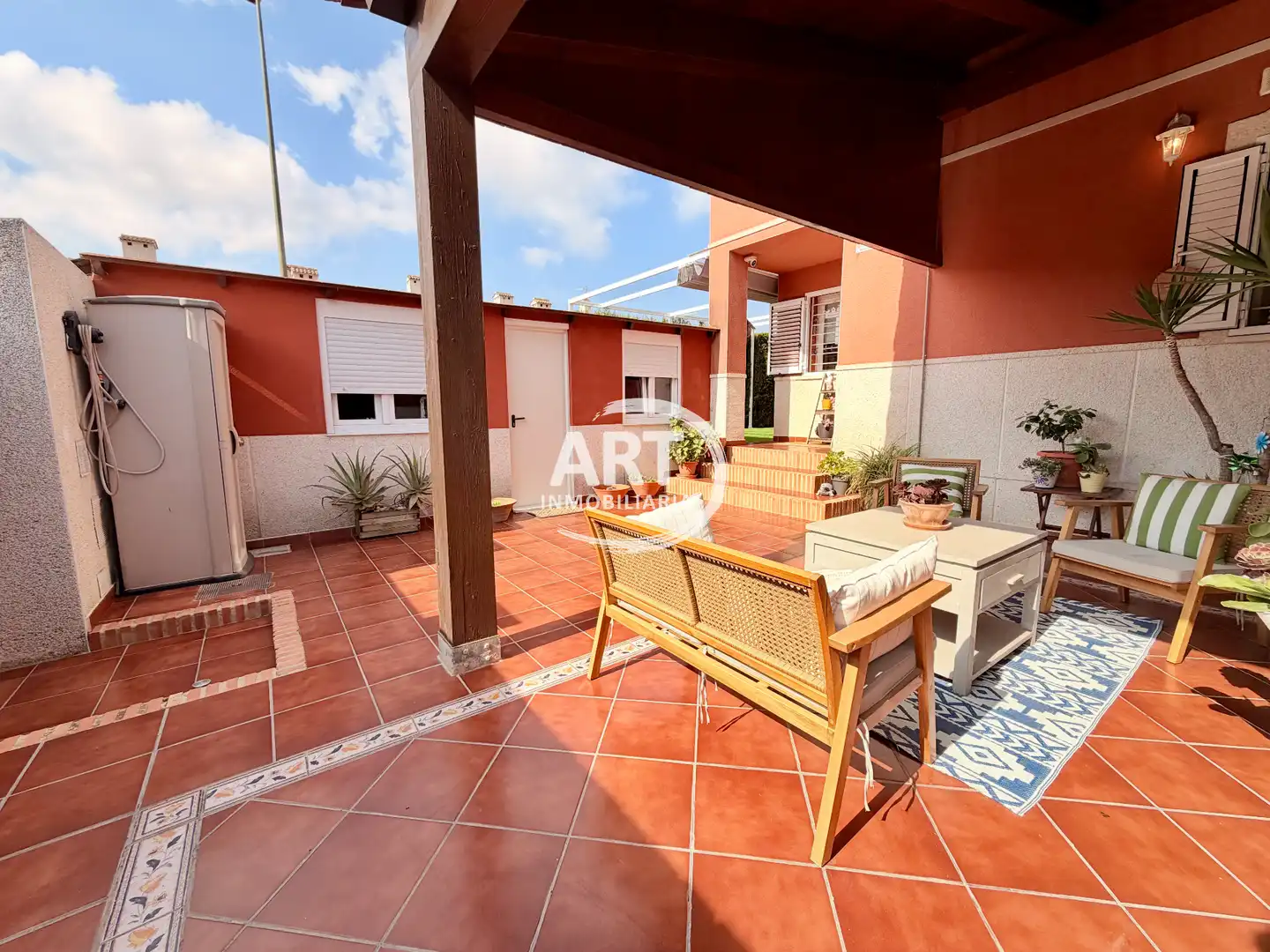 Jardí de Casa adosada en venda en La Pobla de Vallbona amb Aire condicionat, Calefacció i Jardí privat