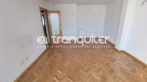 Foto 4 de Àtic de lloguer a Avenida de la Gavia, Ensanche de Vallecas - La Gavia,  Madrid Capital