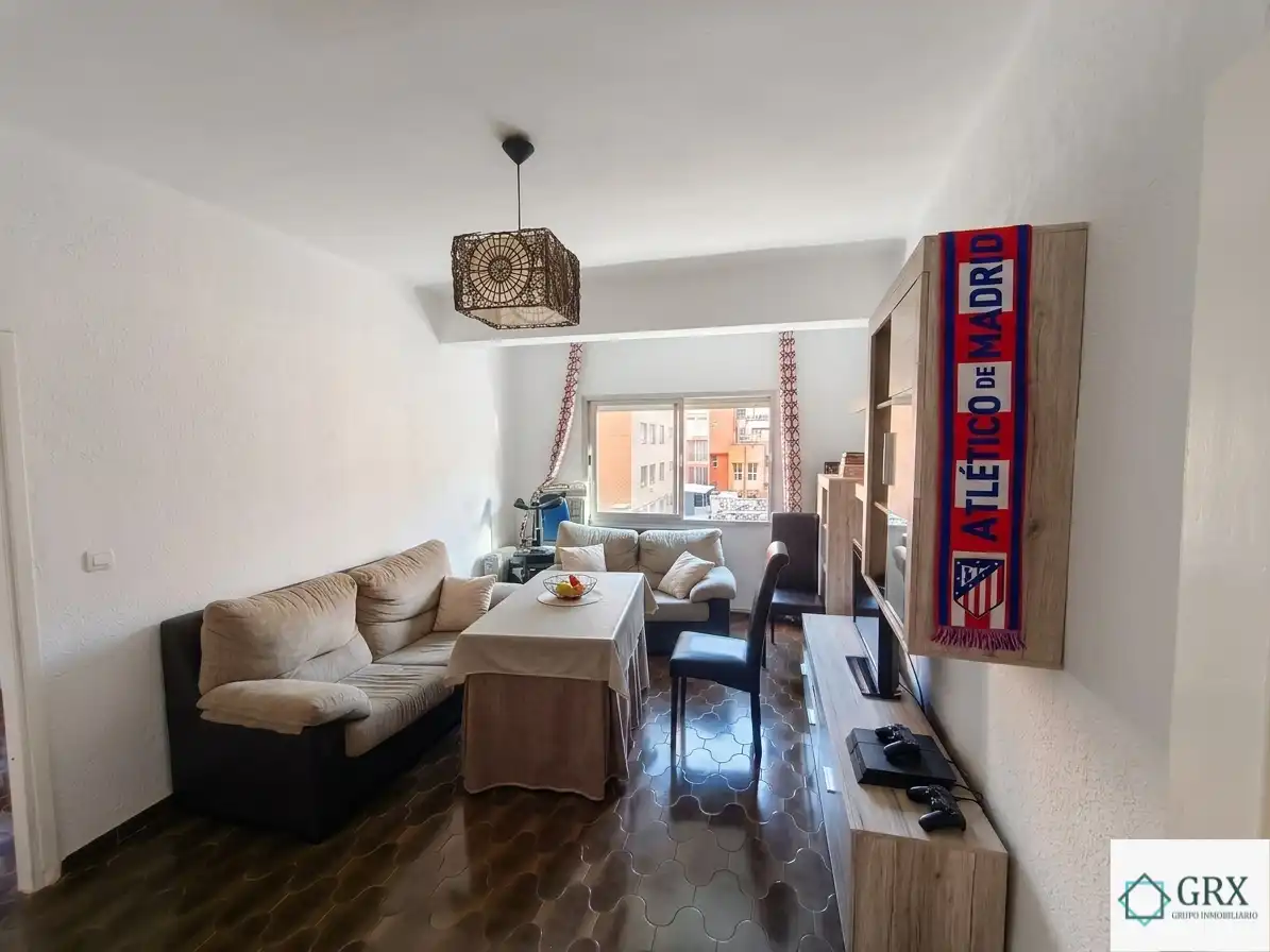Sala de estar de Piso de alquiler en Granada con Amueblado