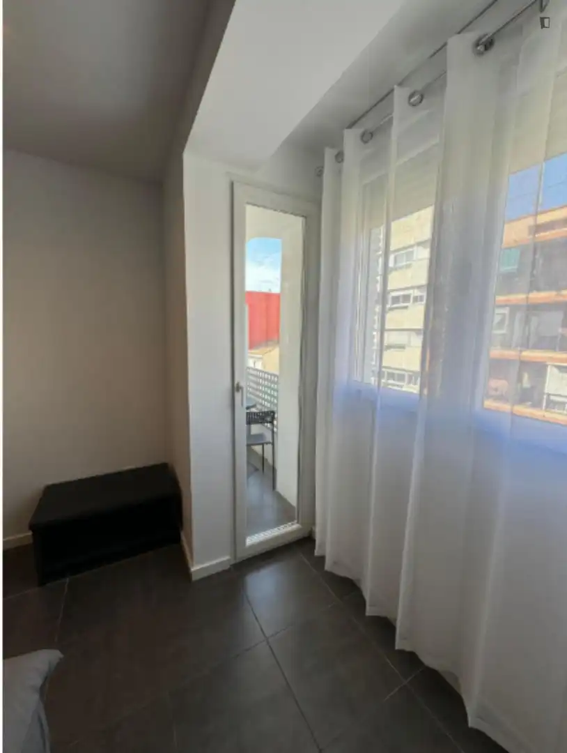 Wohnung zur Miete in Barrio de Benicalap