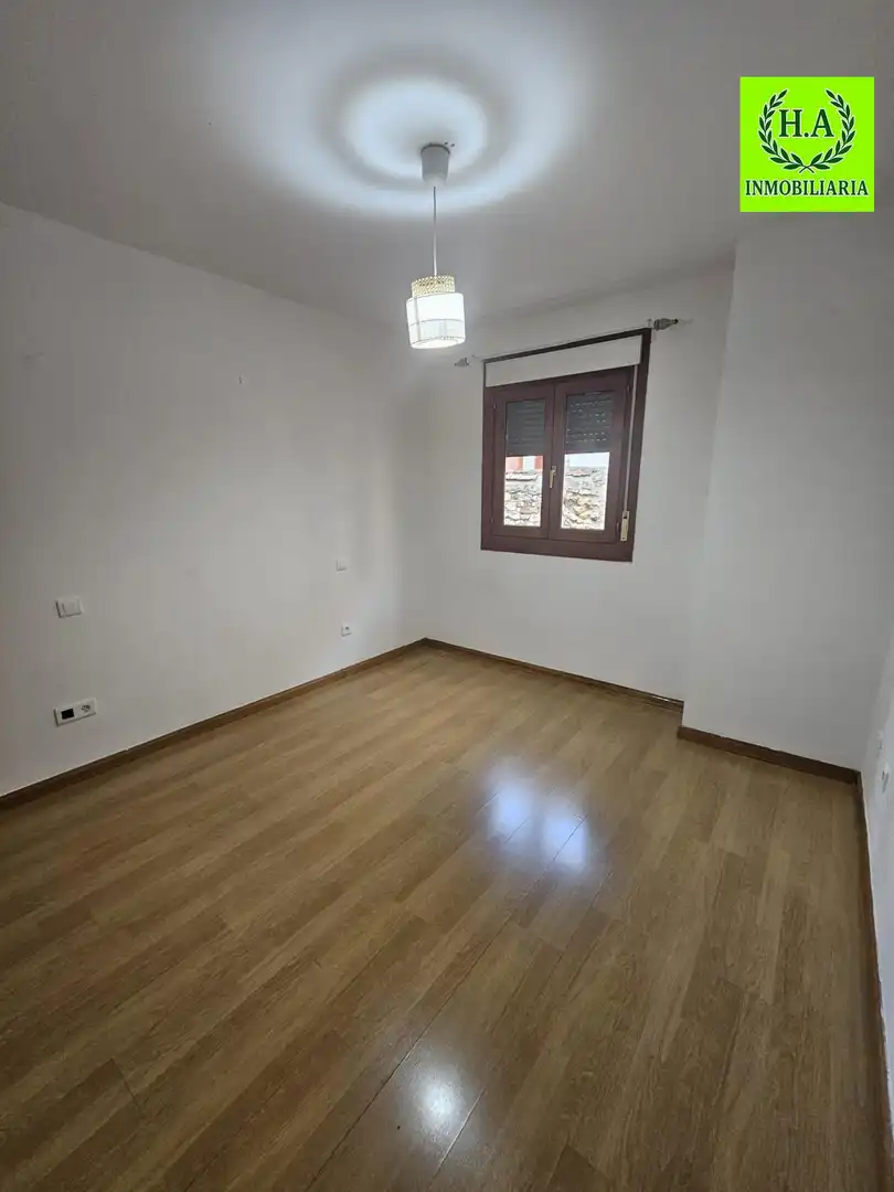 Habitación de Apartamento en venta en San Agustín del Guadalix con Calefacción y Trastero