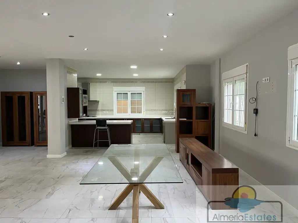 Cocina de Casa o chalet en venta en Tíjola con Piscina