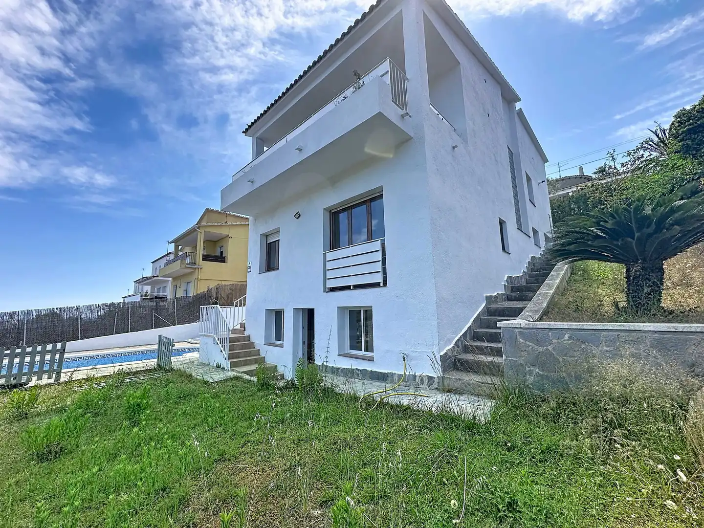 Außenansicht von Haus oder Chalet zum Verkauf in El Vendrell mit Heizung, Terrasse und Schwimmbad