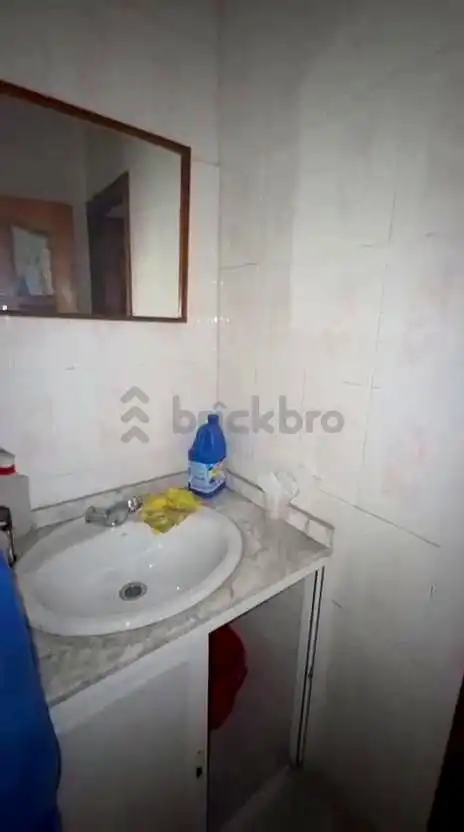 Bany de Local en venda en Madrid