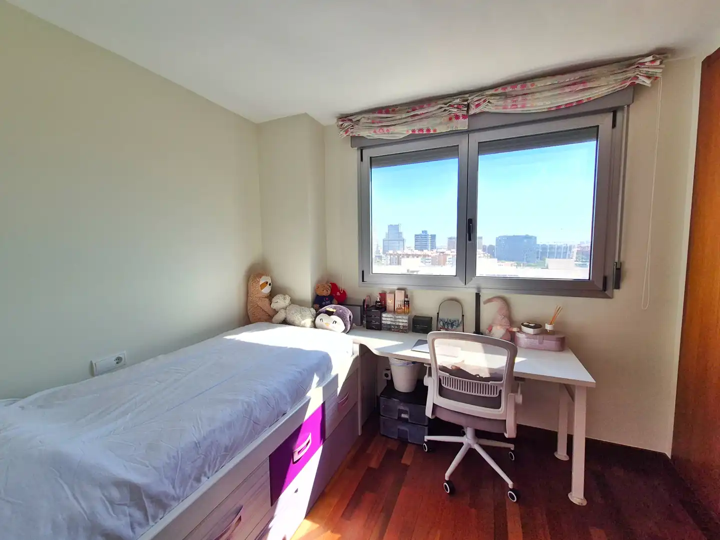 Habitación de Piso en venta en Valencia con Aire acondicionado, Terraza y Trastero