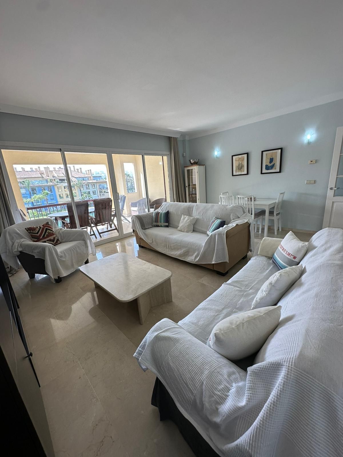 Flat to rent in Sotogrande Costa