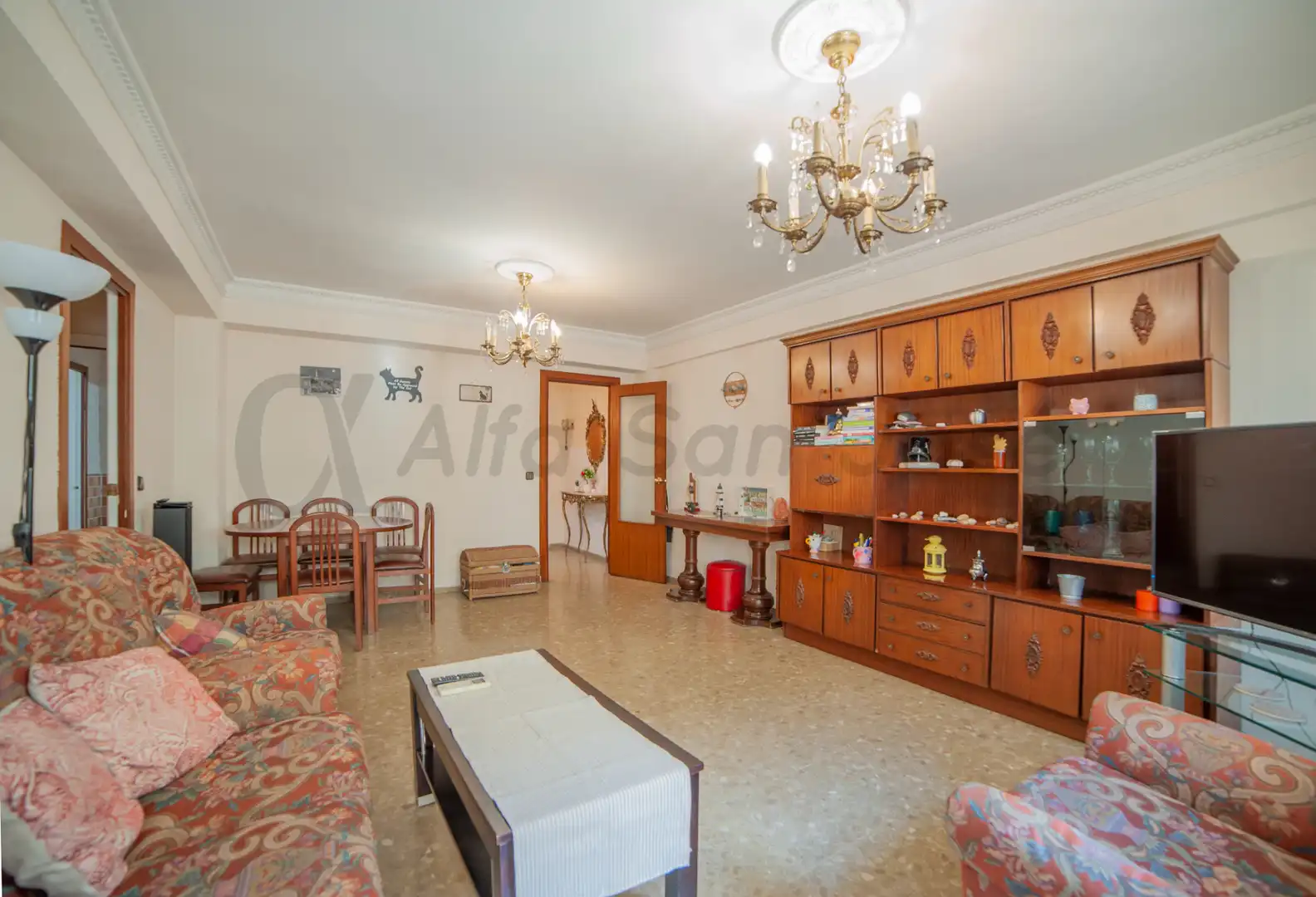 Living room of Flat for sale in Sevilla  with Furnished and Balcony